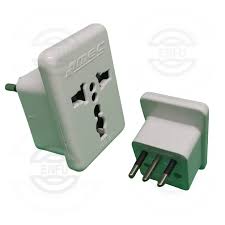 ADAPTADOR UNIVERSAL AMERICANO 10A 220V