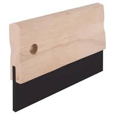 FRAGUADOR PLASTICO MANGO MADERA 15CM